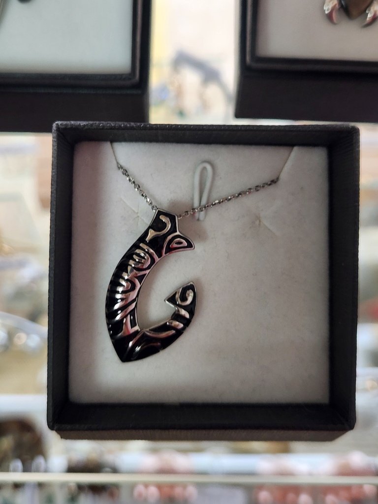 RP2710, Pendentif hameçon noir, HELEN'S PEARLS