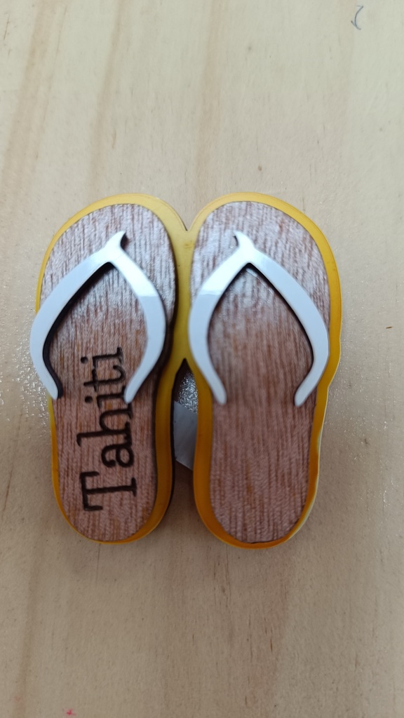 Magnet savate, REVES DE TAHITI