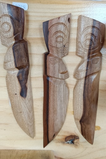 Coupe papier Marquisien 